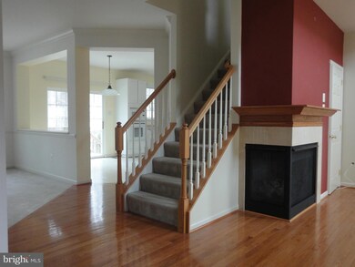 21115 Hickory Forest Way, Germantown, MD 20876 - photo 2