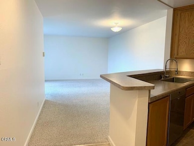 Channel Islands Waterfront Homes unit 233, Oxnard, CA 93035 - photo 6