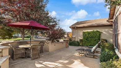 2494 Redbud Way, Manteca, CA 95336 - photo 5