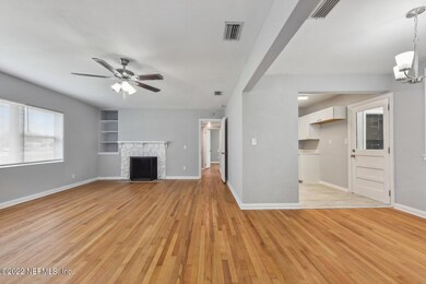 957 Garth Ave, Jacksonville, FL 32205 - photo 7
