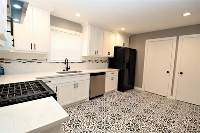 7602 Bellingham Dr, Houston, TX 77028 - photo 2