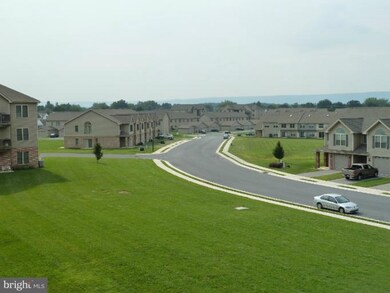 770 Bassett Dr, Chambersburg, PA 17201 - photo 7