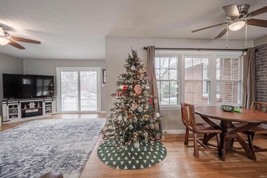 7512 Middle Mount Vernon Rd, Evansville, IN 47712 - photo 5