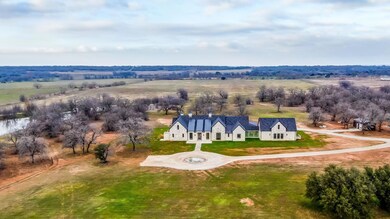 304 Strain Rd, Millsap, TX 76066 - photo 4