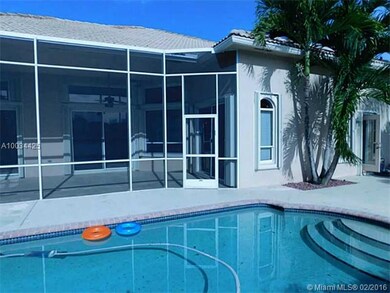 Swimming Pool/Hot Tub/Sauna