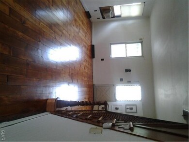 77 W Ettwein St, Bethlehem, PA 18018 - photo 5