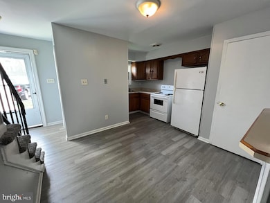 481 La Cascata, Clementon, NJ 08021 - photo 3