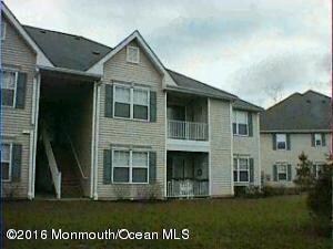 228 Wedgewood Cir, Belford, NJ 07718 - photo 5