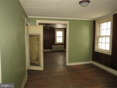 402 Walnut Ave, Lansdowne, PA 19050 - photo 4