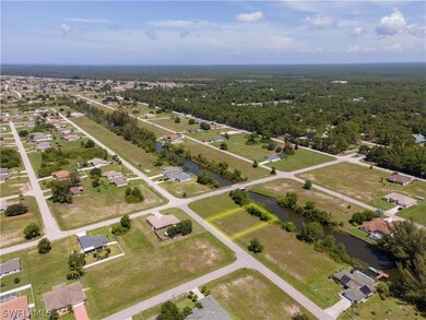 423 NE 31st Terrace, Cape Coral, FL 33909 - photo 7