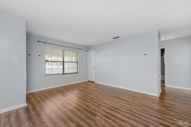 10140 Guidy Ln unit 10140/10150, Pensacola, FL 32514 - photo 7
