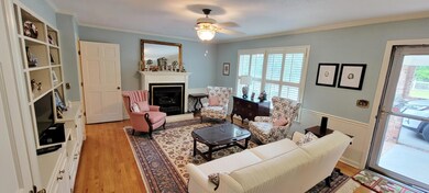 511 Rucker Dr (70)