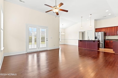 12-web-or-mls-CAMMediaLLC.com (12 of 42)