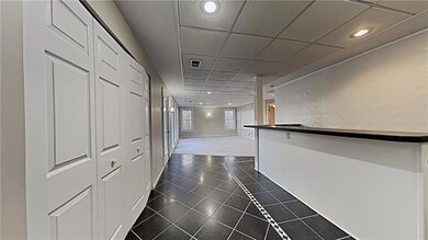 5412 Summit Ct, Shawnee, KS 66216 - photo 7