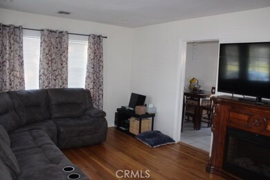 4909 Ashworth St, Lakewood, CA 90712 - photo 2