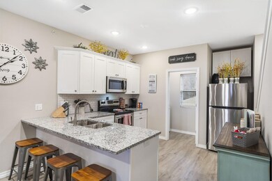 3103 S Vineyards Terrace Unit 6 (3)