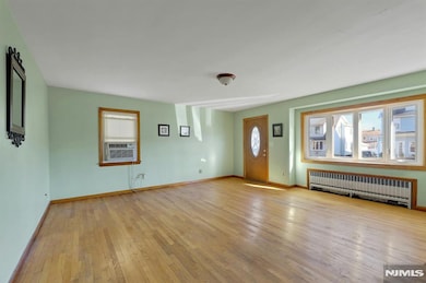 835 Chestnut St, Kearny, NJ 07032 - photo 4