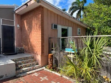 132 Sugarloaf Dr Sugarloaf Key FL 33042