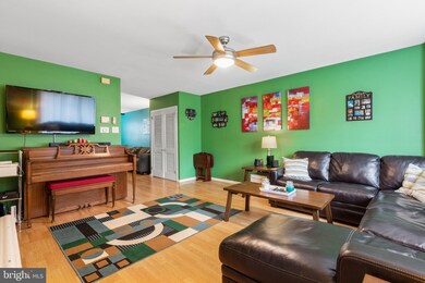 2885 Tremont St, Philadelphia, PA 19136 - photo 2