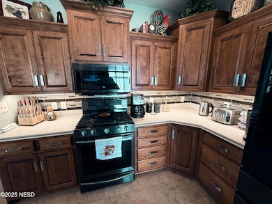 1625 Northridge Dr unit 214, Watertown, SD 57201 - photo 3