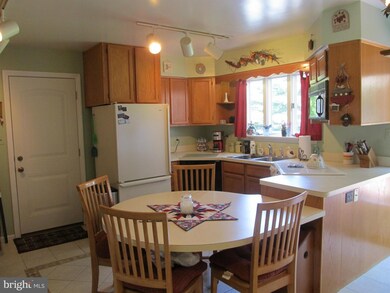 6790 Grays Mill Rd, Warrenton, VA 20187 - photo 2