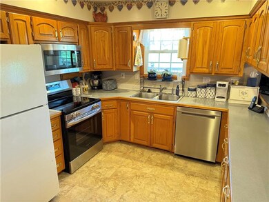 13885 Mc Intyre Rd, Leavenworth, KS 66048 - photo 6