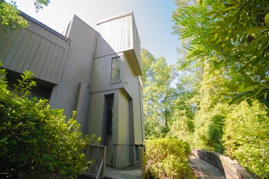 412 Country Club Dr, Jacksonville, NC 28546 - photo 3