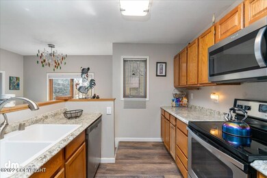 08-Kitchen_MAX6418