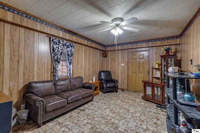 311 4th St, Delhi, LA 71232 - photo 6