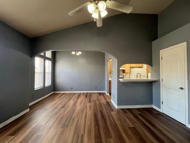 9802 Cantera Ct unit 206B, Laredo, TX 78045 - photo 4