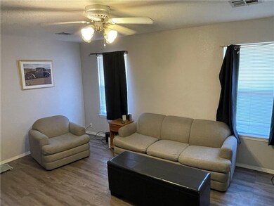 1720 W Wiley St, Shawnee, OK 74804 - photo 5