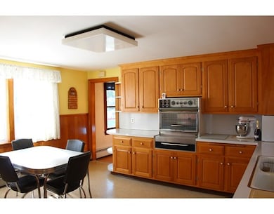 34 Roberts St, Quincy, MA 02169 - photo 3