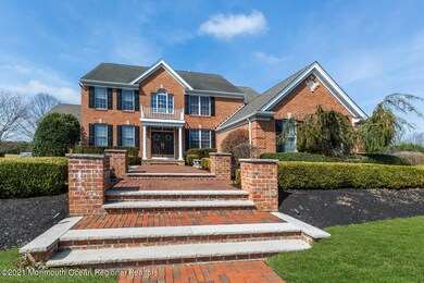 4 Matthew Ct Upper Freehold NJ-large-004