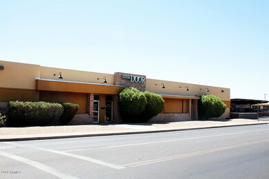 7025 N 55th Ave, Glendale, AZ 85301 - photo 3