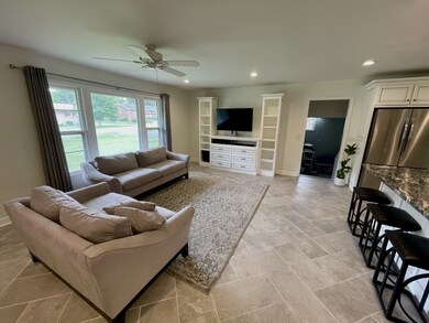 122 Burrum Dr, Shelbyville, TN 37160 - photo 4