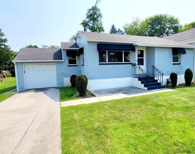 1054 Goucher St, Johnstown, PA 15905 - photo 2