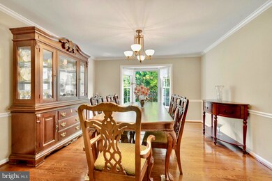 13461 Stream Valley Dr, Chantilly, VA 20151 - photo 7