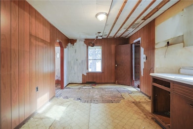 5 Lees Ln, Chepachet, RI 02814 - photo 4