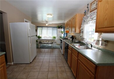 Ceramic kitchen with gas stove, dishwasher, fridge