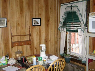 1522 E 7th St, Bethlehem, PA 18015 - photo 5