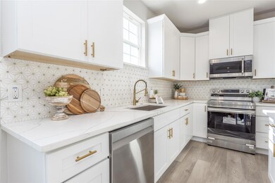 1008 Montrose Ave, Gainesville, TX 76240 - photo 7