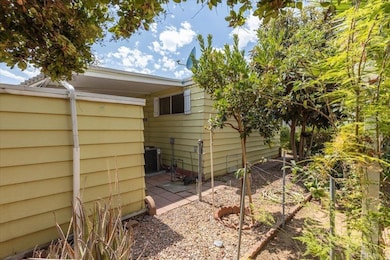 211 N Citrus Ave unit 214, Escondido, CA 92027 - photo 4