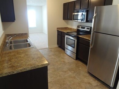 2324 Blackthorn Dr, Franklin, IN 46131 - photo 4