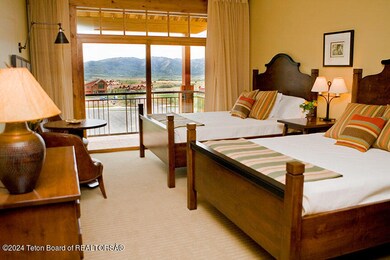 2 Queen Bedroom 2