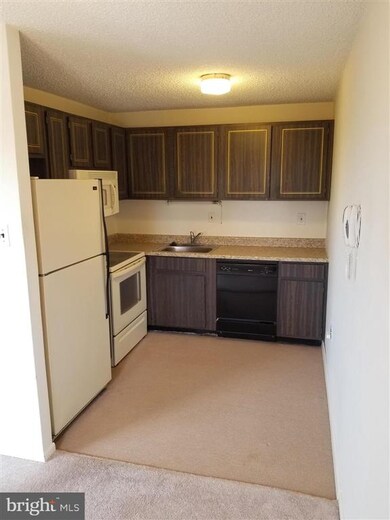 Holly House Condominium unit 706, Media, PA 19063 - photo 6