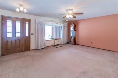 N5558 County Rd W, New London, WI 54961 - photo 3