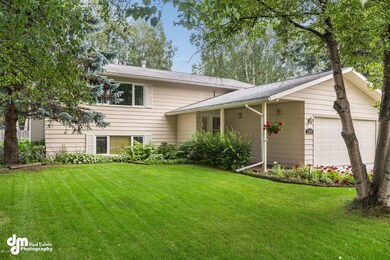 Exterior 8704-FULL