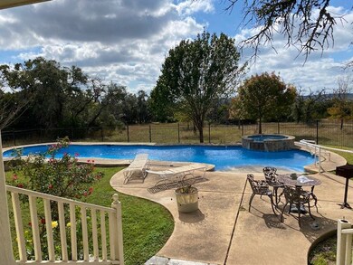 247 Oxen Trail, Fredericksburg, TX 78624 - photo 7