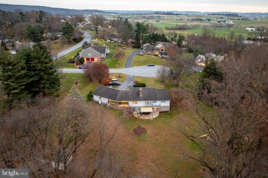 229 Maple Dr, New Holland, PA 17557 - photo 7