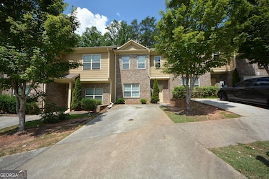 3015 Bonnes Dr, Lithonia, GA 30038 - photo 2